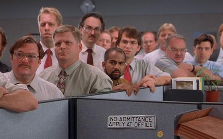 Życie biurowe (1999 r.)