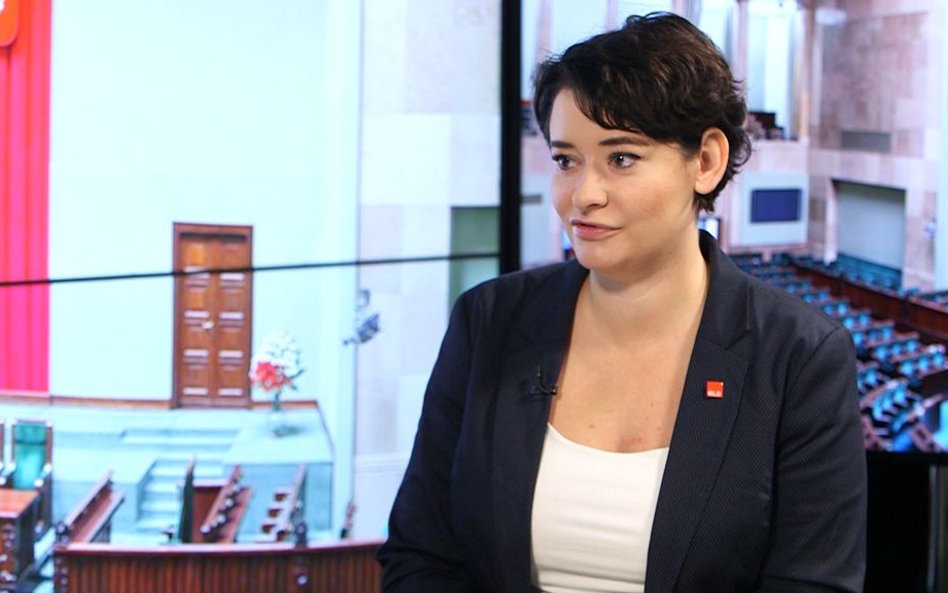 Anna-Maria Żukowska o lotach Kuchcińskiego: To nie są samoloty PiS