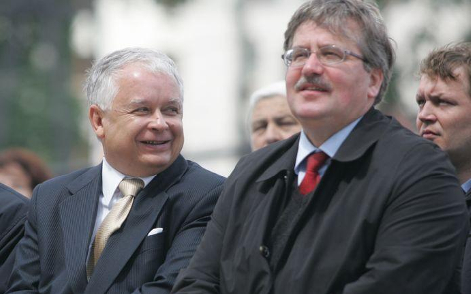 Lech Kaczyński i Bronisław Komorowski (czerwiec 2009 r.)