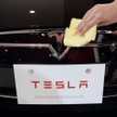 Tesla spełnia warunki SEC. Nowi dyrektorzy w radzie
