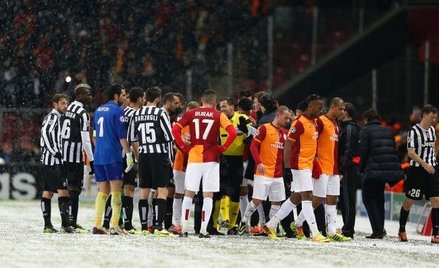 Mecz Galatasaray - Juventus zostanie dokończony w środę o 14.00