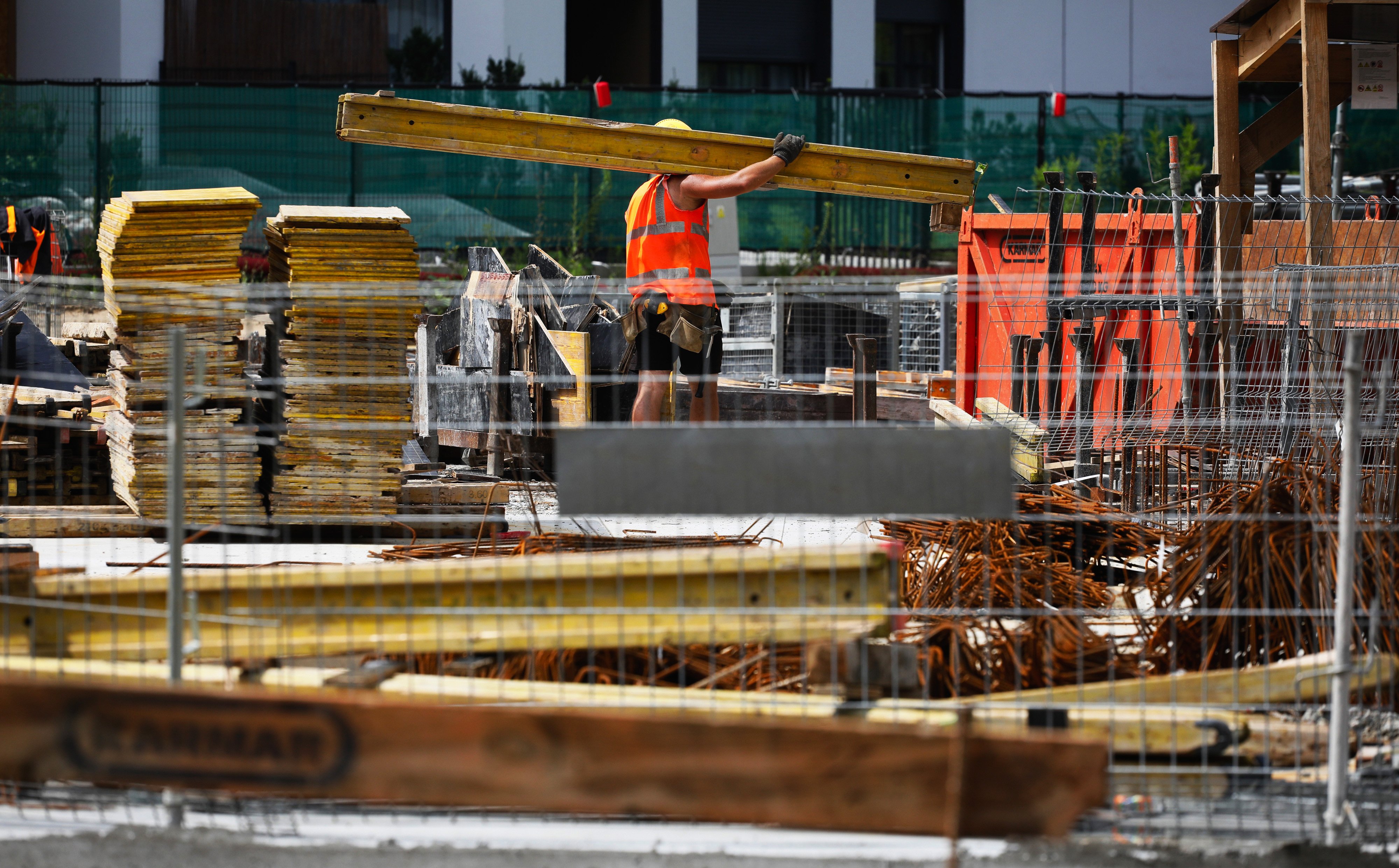 W tym roku świadczenia pracownicze wzrosną co najmniej o wskaźnik inflacji