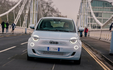Plan Fiata: Koniec z silnikami spalinowymi już od 2027 r.