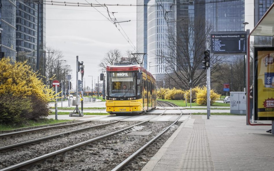 Pasażerowie muszą przygotować się na zmiany, ale miasto zadbało o alternatywy – pojawią się dodatkow