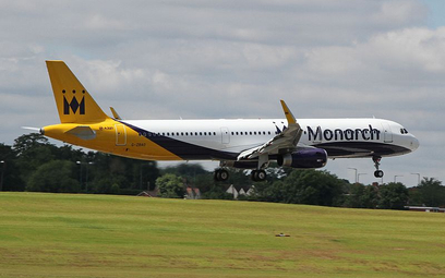Wielka Brytania: Linie lotnicze Monarch Airlines ogłosiły upadłość