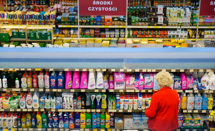 Polacy wciąż bardzo ostrożni w sklepach