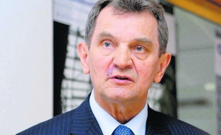 Konrad Jaskóła, prezes Polimeksu-Mostostalu, liczy, że fuzja ze spółkami zależnymi zostanie zarejest