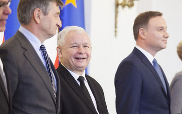 Dąbrowska: Prezydent ma wprawę w ugłaskiwaniu prezesa