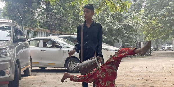 10 dni harmonii i chaosu