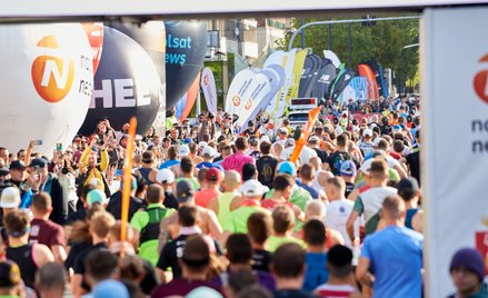 Na starcie 47. edycji maratonu w Warszawie stanie rekordowa liczba zawodniczek i zawodników