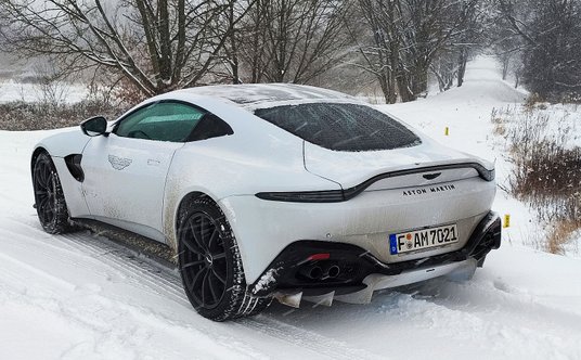 Aston Martin Vantage
