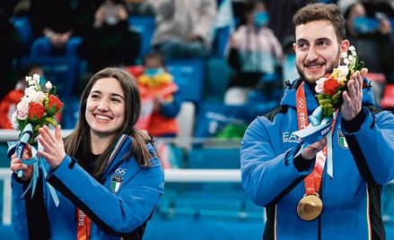 Stefania Constantini i Amos Mosaner na podium