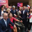 Lewica to wspólny szyld SLD, kierowanego przez Włodzimierza Czarzastego, Wiosny Roberta Biedronia or