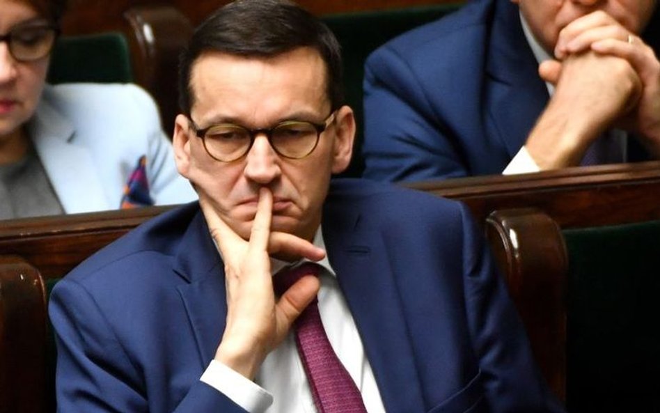 Konsternacja w PiS po decyzji o zmianie premiera