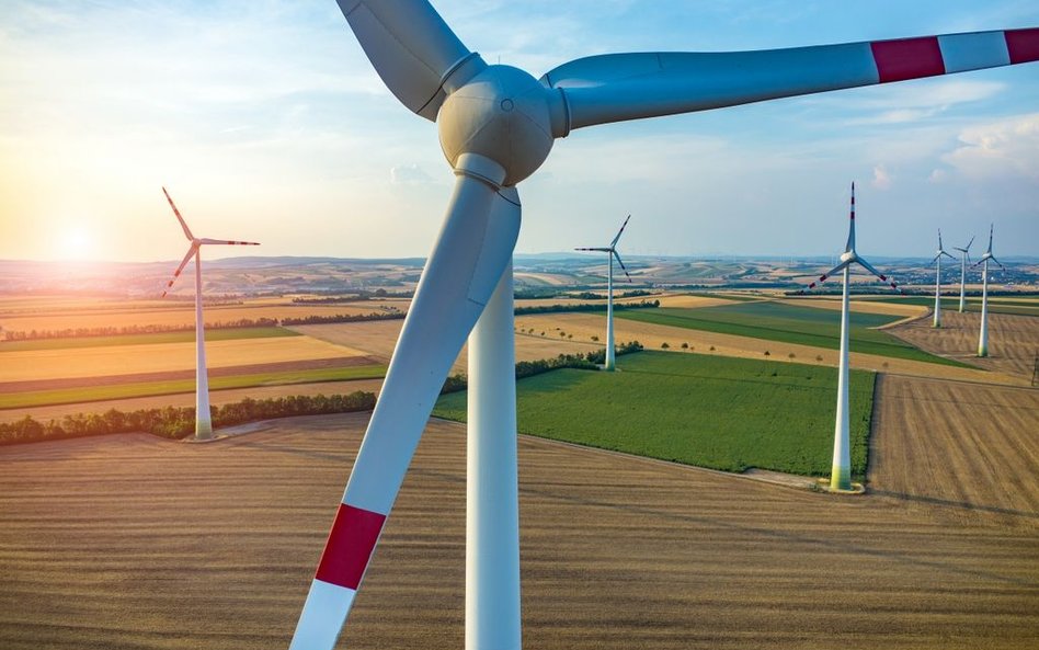 Gminy mogły żądać wiele więcej od farm wiatrowych