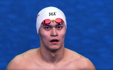 Sun Yang ma 29 lat. Zdobył sześć medali olimpijskich i jedenaście razy był mistrzem świata. Jest rek