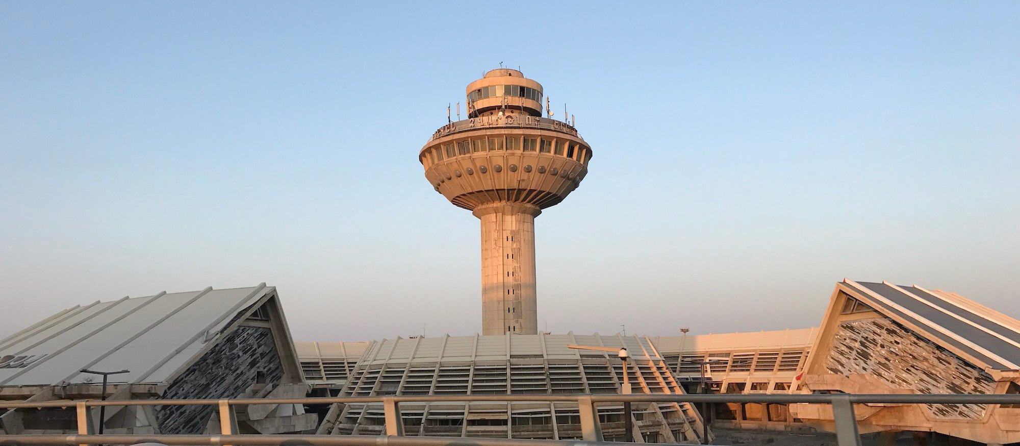 Terminal lotniska w Erywaniu zagrożony rozbiórką. Był ikoną modernizmu w ZSRR