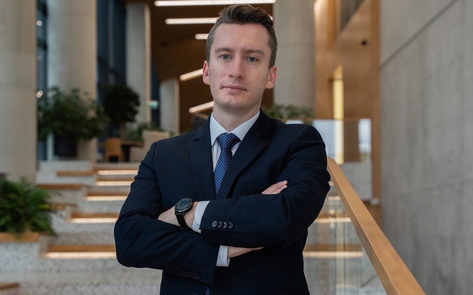 Mikołaj Sobierajski, Analityk Rynku Akcji XTB