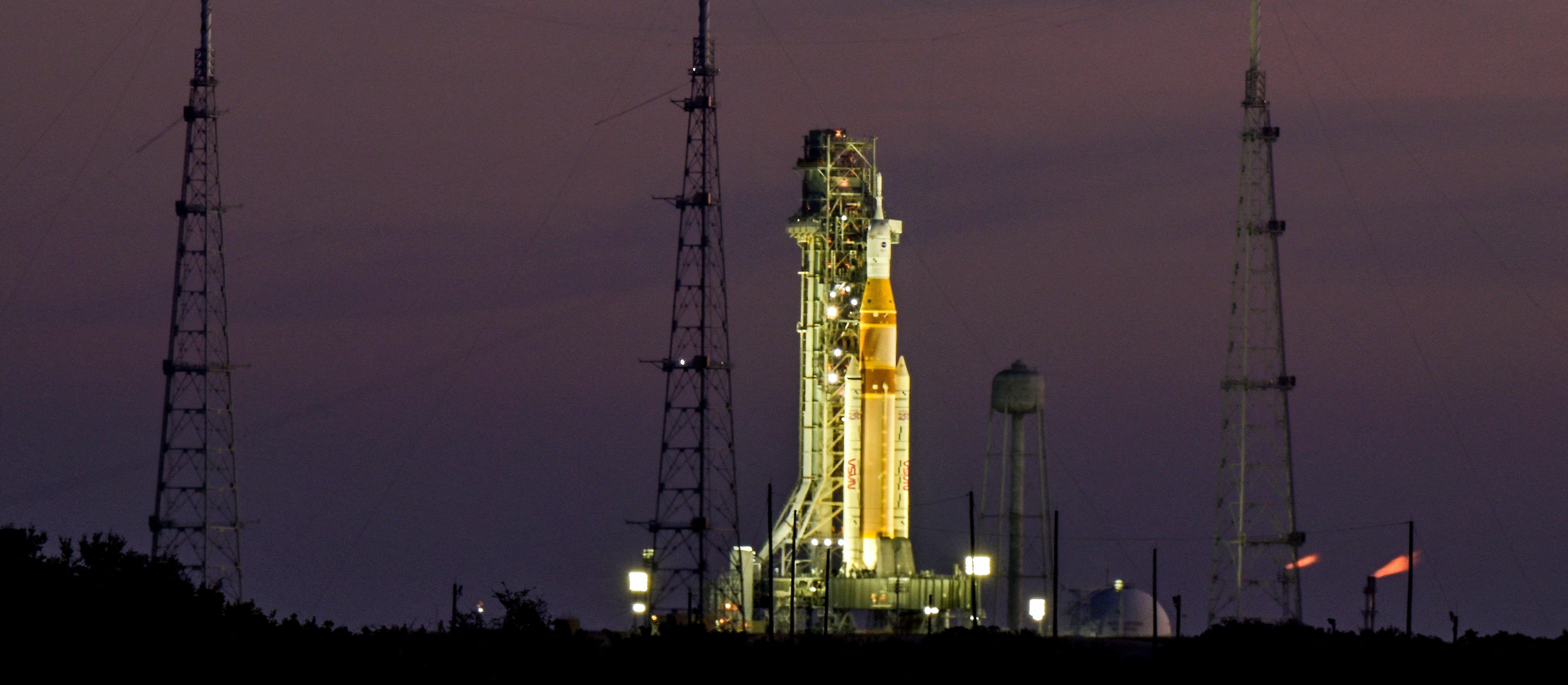 „Kilka wyzwań” podczas testów. NASA przesunęła termin startu misji księżycowej Artemis II