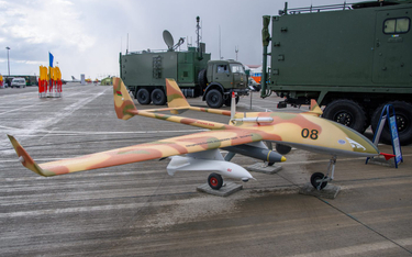 Uzbrojeniem bezzałogowego aparatu latającego Buriewiestnik MB są dwa specjalnie dla niego zrobione p