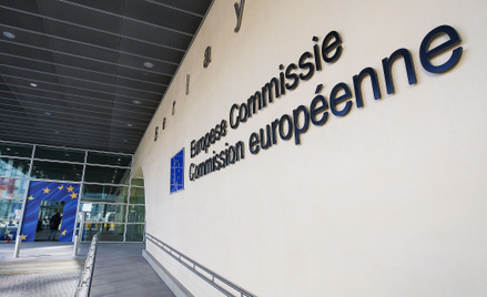 Bruksela ocenia praworządność państw UE. W Polsce wyraźna poprawa