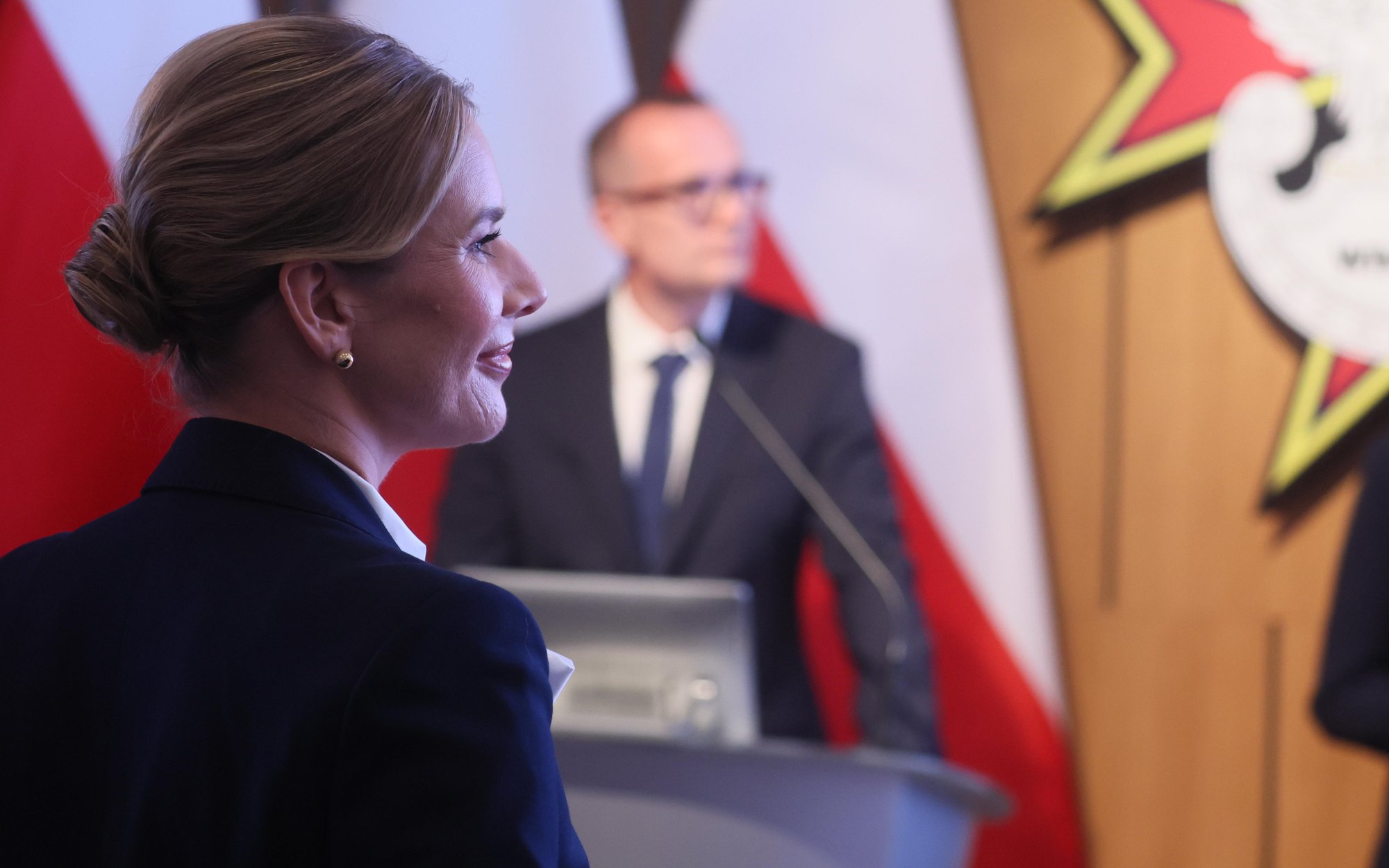 Tajemnica rodziny prezydenta. Dlaczego tak aktywnie wspiera Karola Nawrockiego