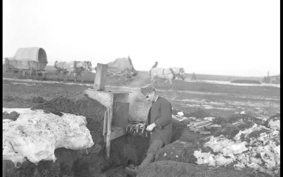 Polowa wędzarnia, okres I wojny światowej, fot. Gustav Brož