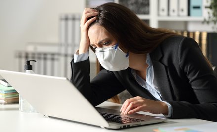 Ochłodzenie na rynku pracy. Wzrost zatrudnienia zamarł