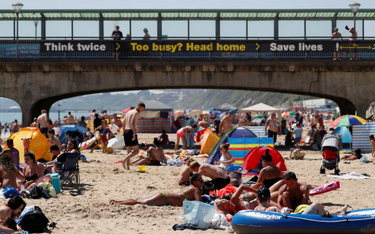 Plaża w Bournemouth na południu Anglii, 30 maja