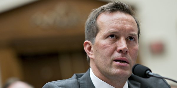 Wiceprezes Apple dla „Rz”: Przez unijne prawo iPhone jest mniej bezpieczny