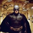 W przeciwieństwie do bohatera „Citizen Vigilante”, mściciel Batman w większości swoich wcieleń nie z