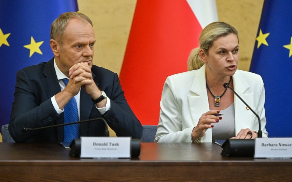 Zakaz korzystania ze smartfonów w szkołach. Rząd przyjmie projekt już jutro