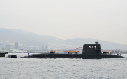 Na okręcie podwodnym Taigei (SS 513) podniesiono banderę Japońskich Morskich Siły Samoobrony.