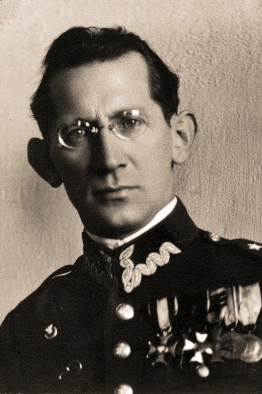 Wacław Lipiński (1896–1949) – podpułkownik Wojska Polskiego, szef propagandy Dowództwa Obrony Warsza