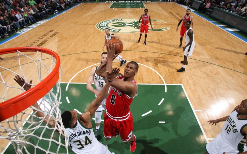 Bulls Jordana lepsi od Warriors Curry’ego?