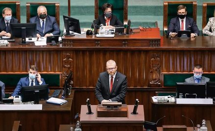 Poseł Konfederacji nie zapłacił nawet połowy z nałożonych na niego kar