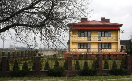 Czy małżonek może zapisać wspólną nieruchomość dowolnej osobie?