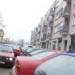 Zarządca i właściciel budynku muszą pilnować, by mieszkańcy nie zastawiali pojazdami uliczki na osie