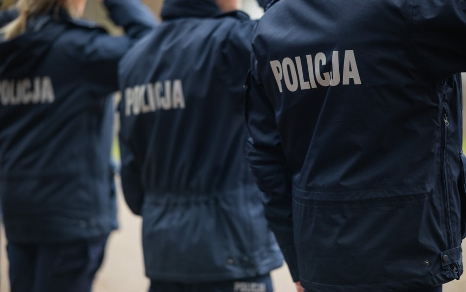 Wielu emerytowanych funkcjonariuszy zdecydowało się dochodzić swoich praw przed sądami.
