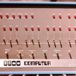 Pierwszym szerzej znanym mikrokomputerem był ALTAIR 8800 – opracowany pod koniec 1974 r. w MITS