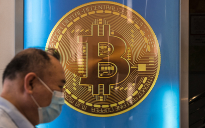 Bitcoin przymierza się do ataku na szczyty