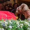 Wdowa po zamordowanym prezydencie Gdańska Magdalena Adamowicz z córkami Antoniną i Teresą