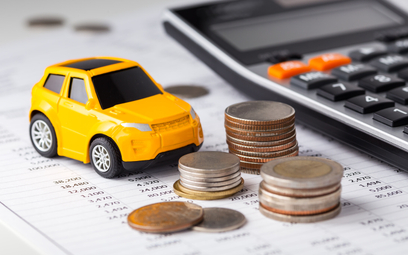 Jak odliczyć VAT z faktur na zakup auta