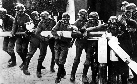 Świętując upadek komunizmu, pamiętajmy o 1939 roku