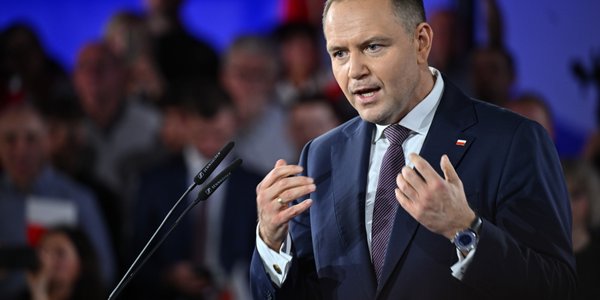 Kancelaria Prezydenta odpowiada Radosławowi Sikorskiemu. „Proszę się opamiętać”