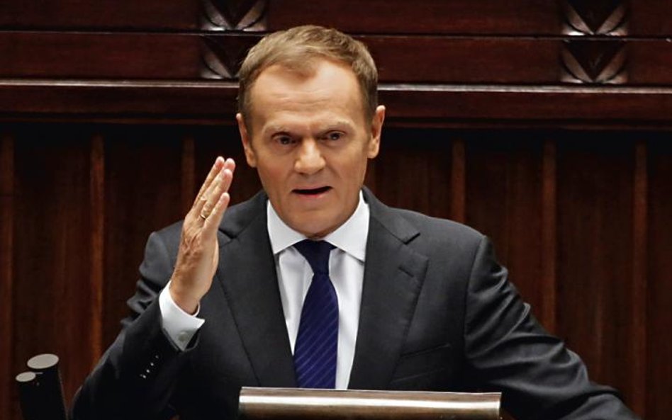 Premier Donald Tusk za priorytet stawia sobie utrzymanie wzrostu gospodarczego. fot. J. Dudek