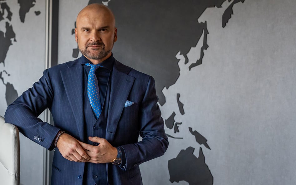 Rafał Brzoska, prezes InPostu, lider inicjatywy deregulacyjnej „SprawdzaMY”