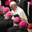 Papież do biskupów: trwajcie w jedności