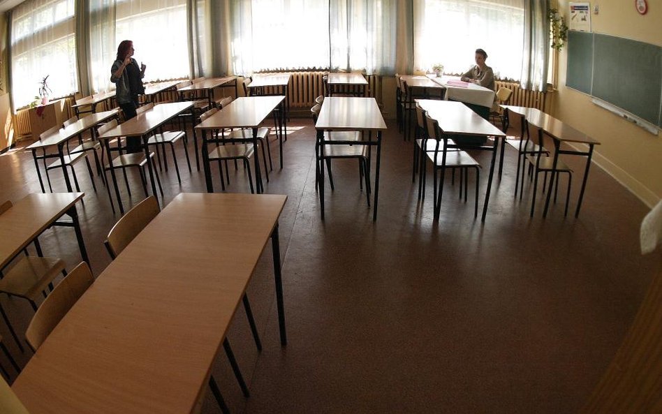 Kosztowny przywilej nauczycieli