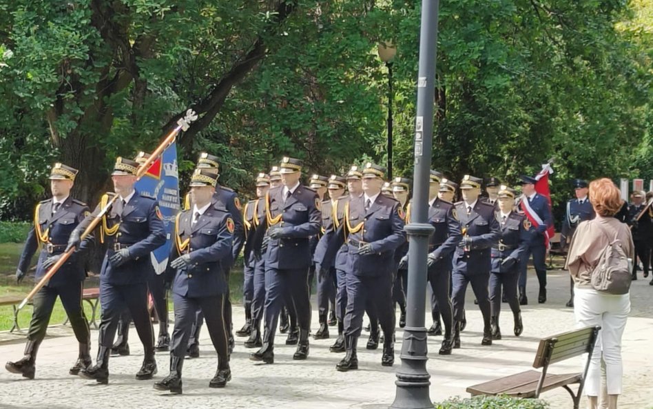 W uroczystości wzięły udział delegacje różnych środowsk